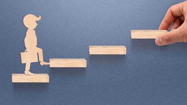 差異化定位戰略,差異化定位戰略特點,品牌差異化定位戰略特點