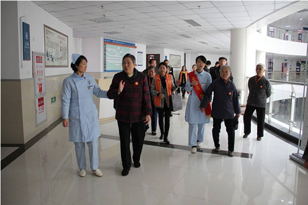 ����һ�w�C�S�ҽ��h��Ѫ�ܻ��߶����@����