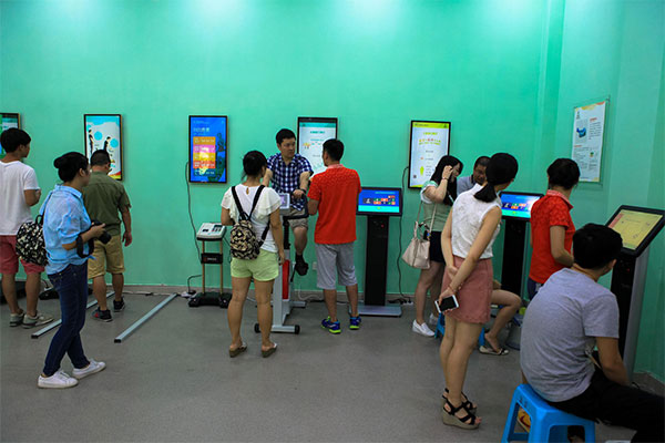 ����һ�w�C�����B�Ϸ���ģʽ̽��